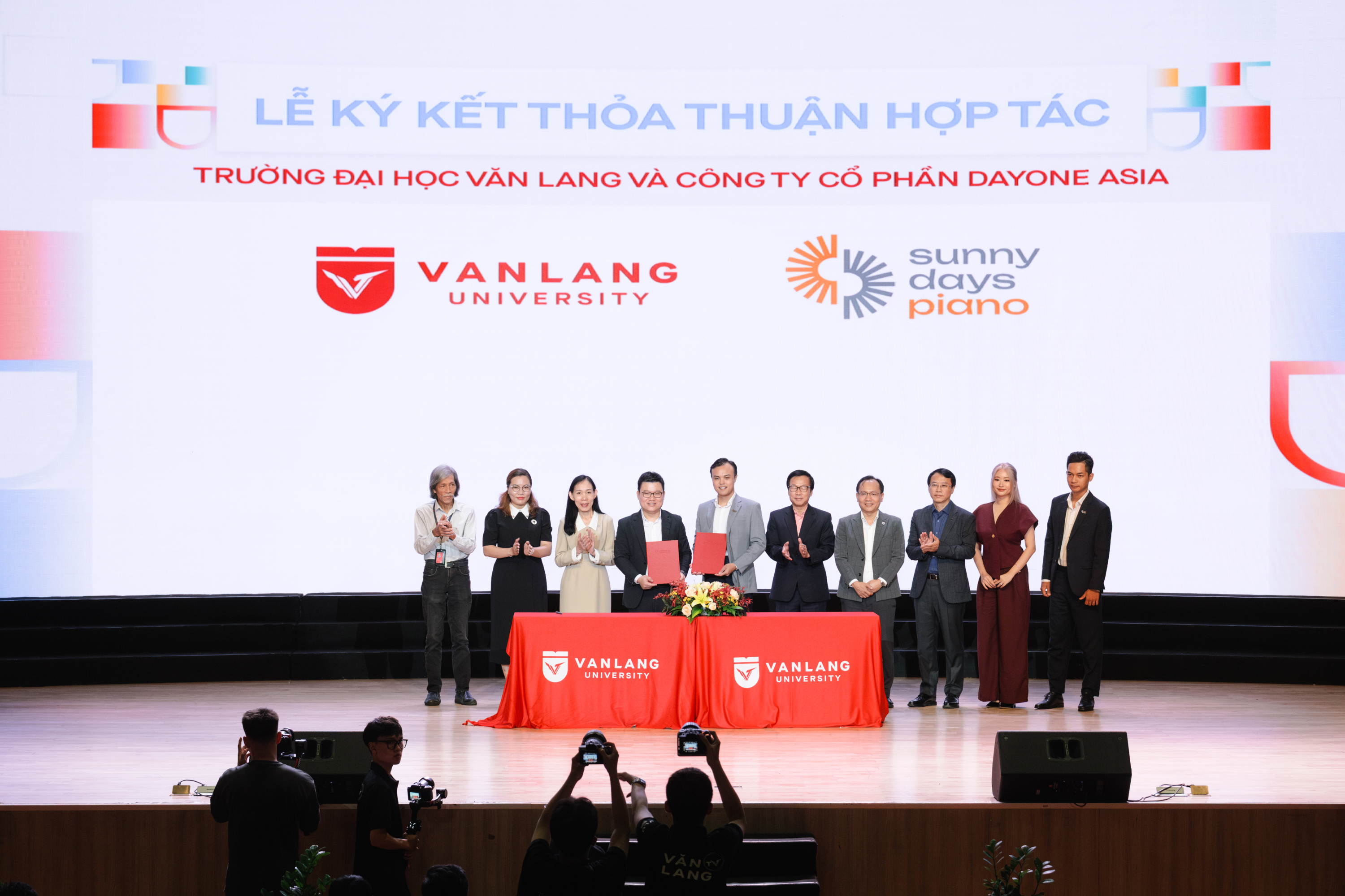 Sunny Days Piano ký kết hợp tác cùng Đại học Văn Lang đồng hành phát triển tài năng âm nhạc trẻ
